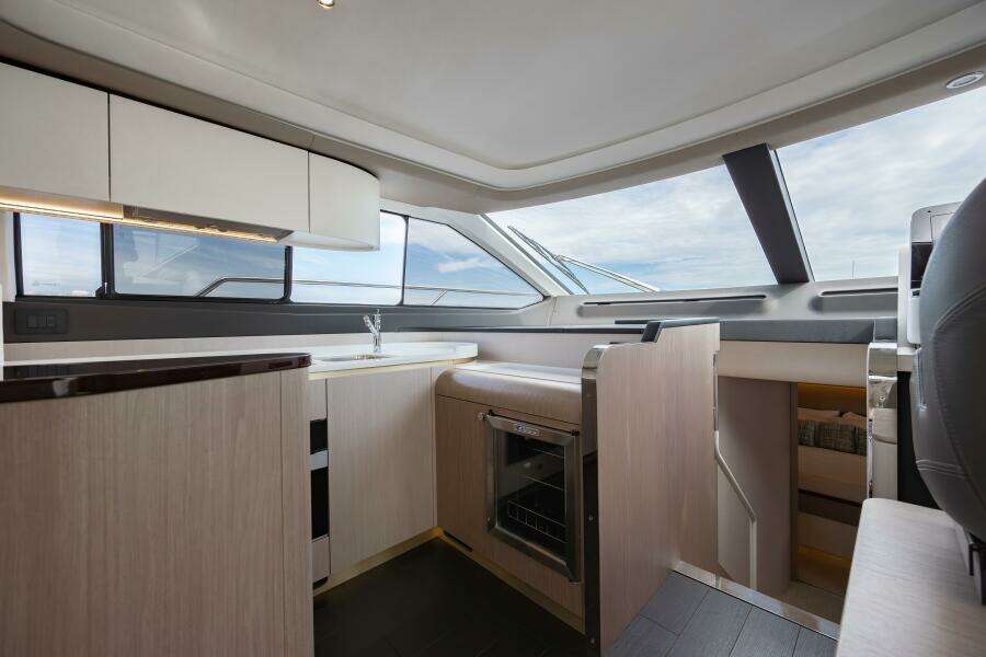 DOLCE VITA 60ft Azimut Yacht For Sale
