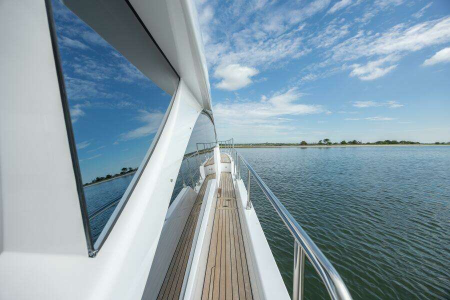DOLCE VITA 60ft Azimut Yacht For Sale