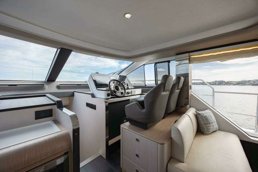 DOLCE VITA 60ft Azimut Yacht For Sale