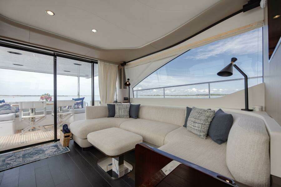 DOLCE VITA 60ft Azimut Yacht For Sale