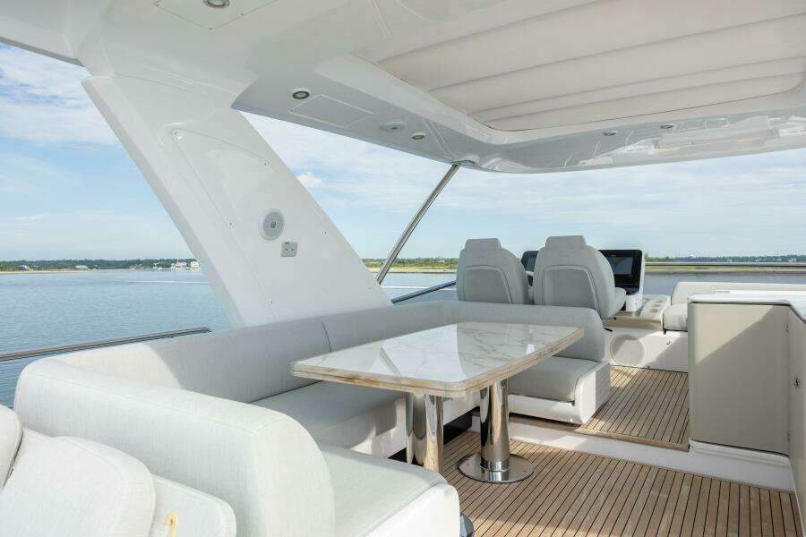 DOLCE VITA 60ft Azimut Yacht For Sale