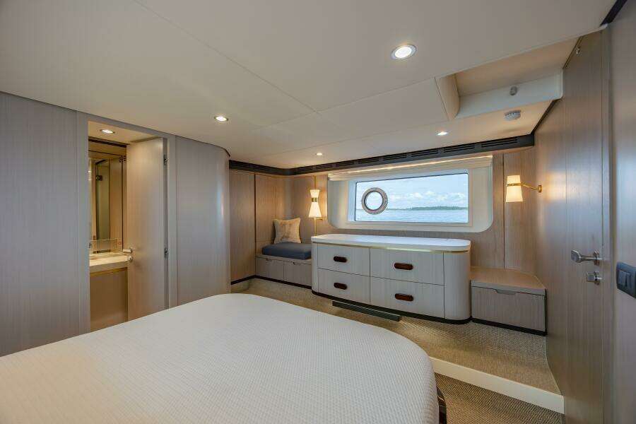 DOLCE VITA 60ft Azimut Yacht For Sale
