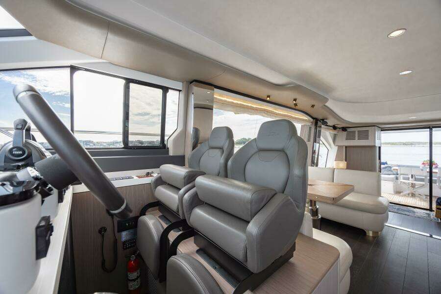 DOLCE VITA 60ft Azimut Yacht For Sale