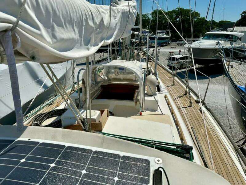 VI 44ft Alden Yacht For Sale