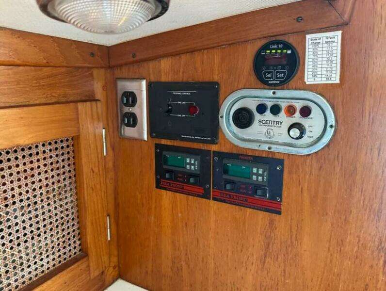 VI 44ft Alden Yacht For Sale