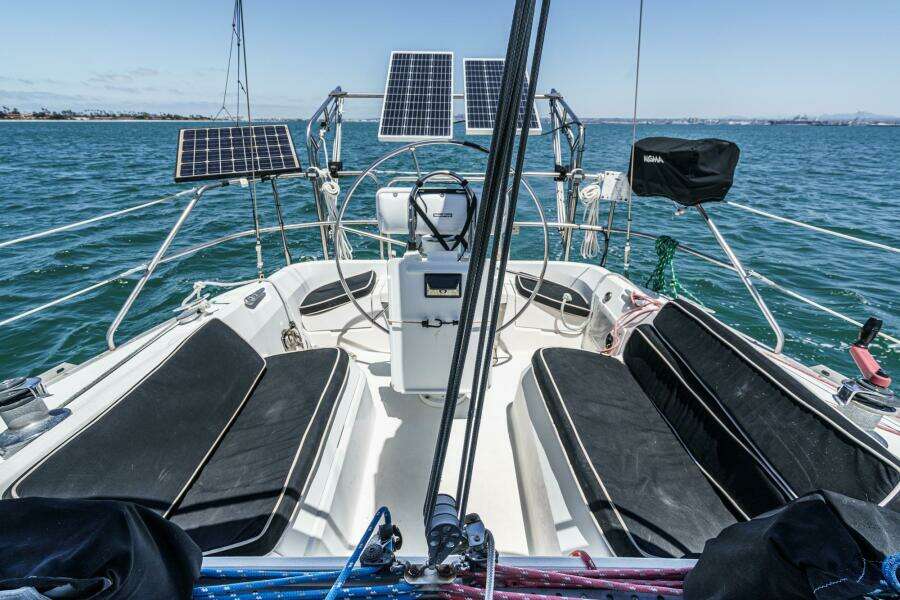 Orion 37ft Hunter Yacht For Sale