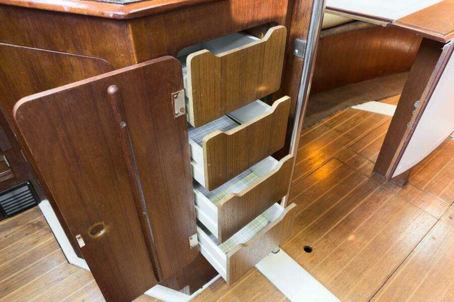 Orion 37ft Hunter Yacht For Sale