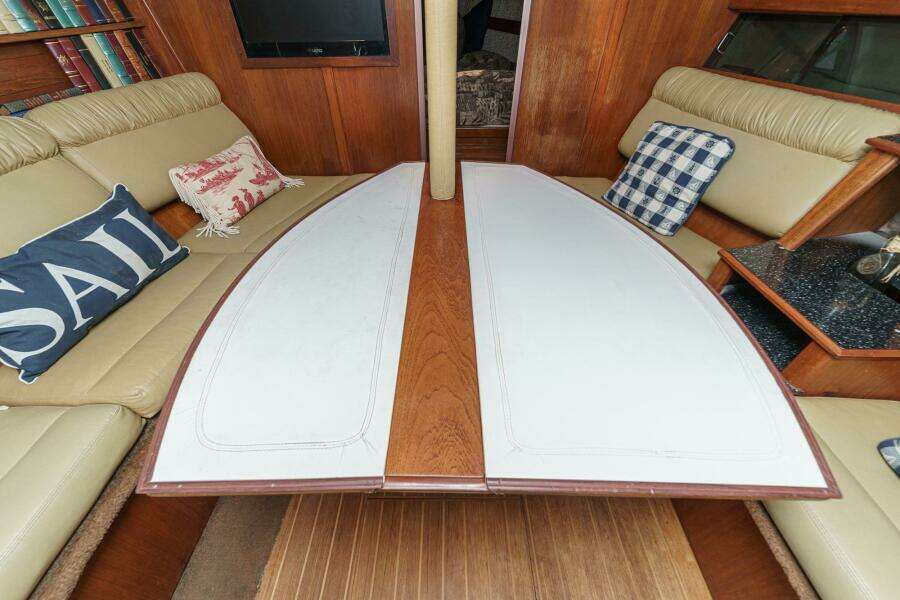 Orion 37ft Hunter Yacht For Sale