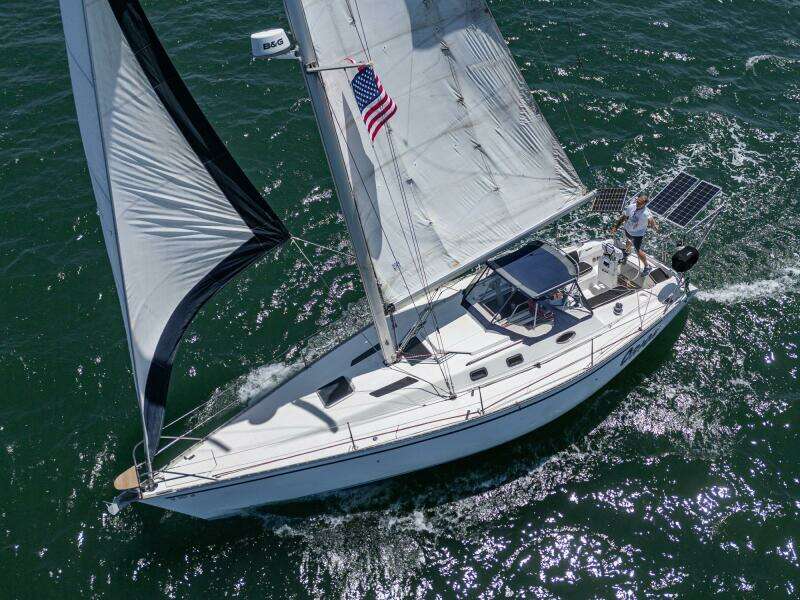 Orion 37ft Hunter Yacht For Sale
