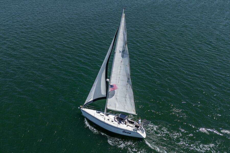 Orion 37ft Hunter Yacht For Sale