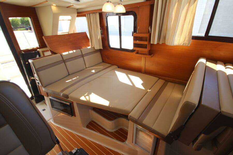 31ft Ranger Tugs Yacht For Sale