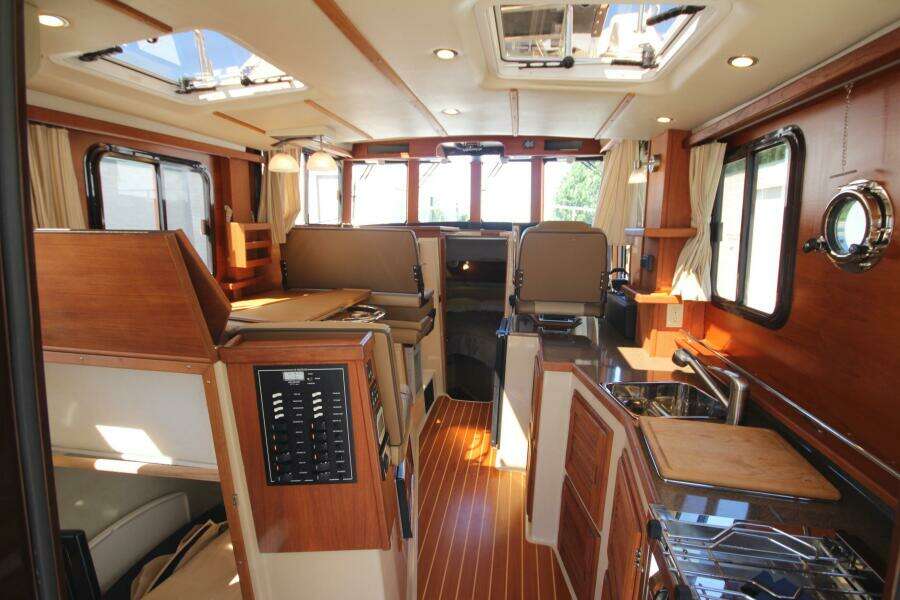 31ft Ranger Tugs Yacht For Sale