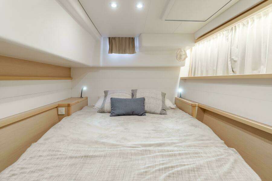 Limoncello 45ft Lagoon Yacht For Sale