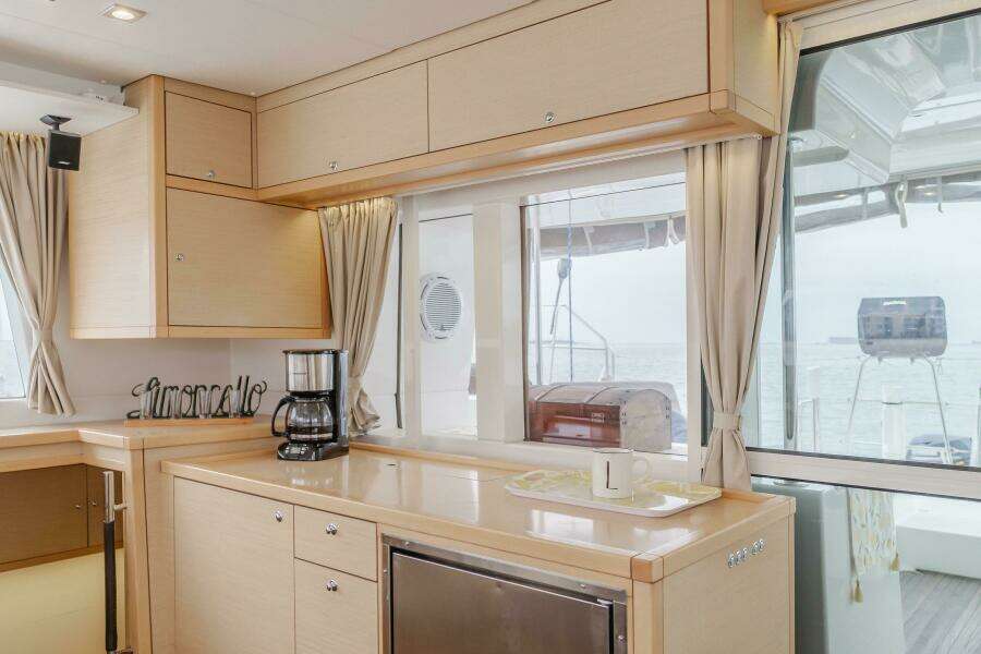 Limoncello 45ft Lagoon Yacht For Sale