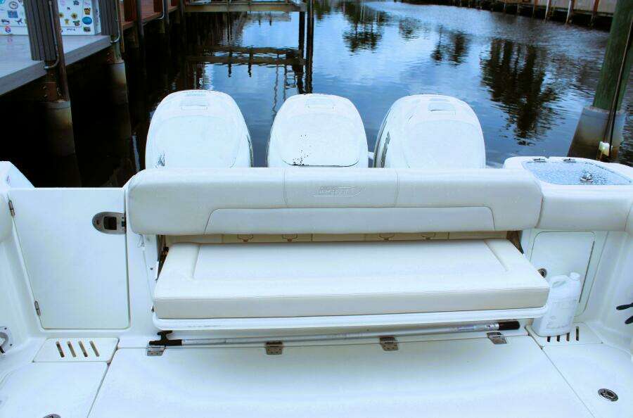 F Troop 35ft Boston Whaler Yacht For Sale