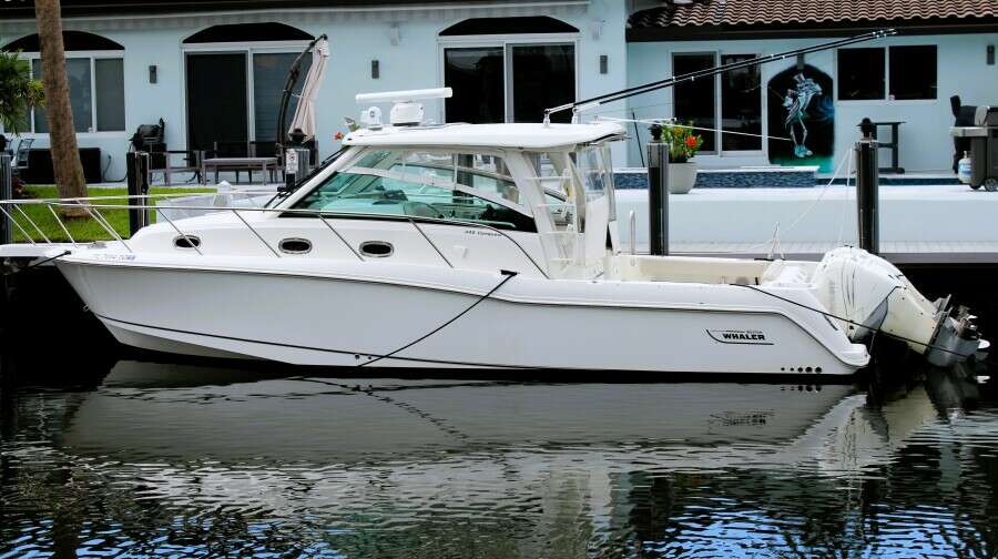 F Troop 35ft Boston Whaler Yacht For Sale