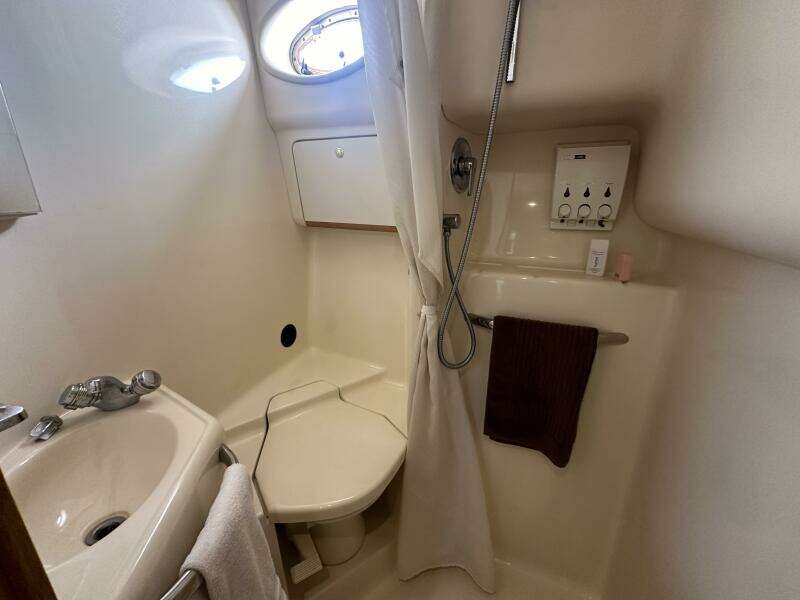 BAD HABIT 45ft Sea Ray Yacht For Sale