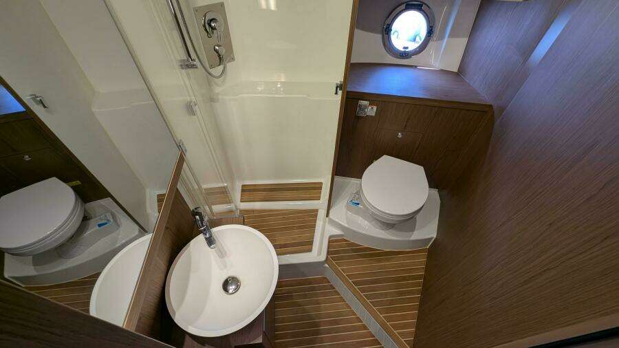 Best Life 46ft Beneteau Yacht For Sale