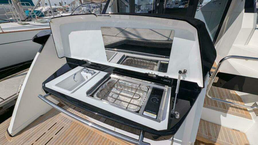 Best Life 46ft Beneteau Yacht For Sale