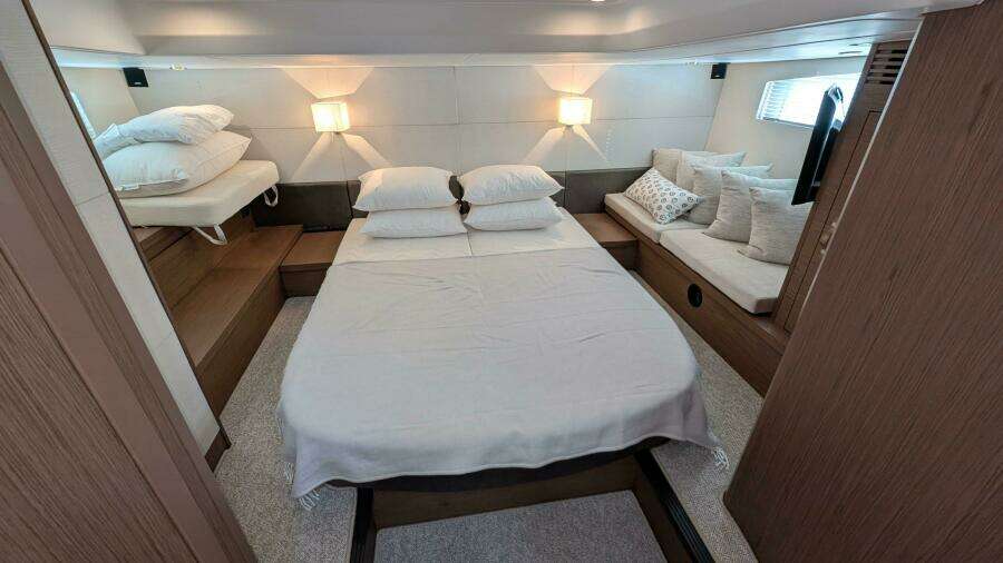 Best Life 46ft Beneteau Yacht For Sale