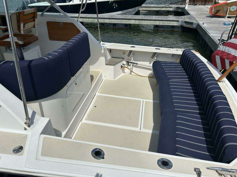 33ft Hunt Yachts Yacht For Sale