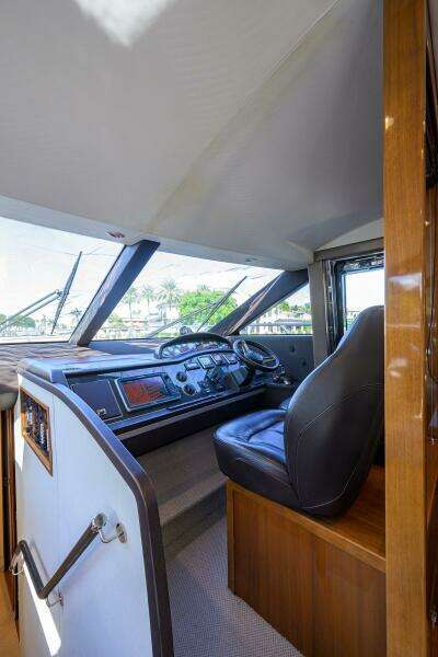 TIGHT SQUEEZE 64ft Princess Yacht For Sale