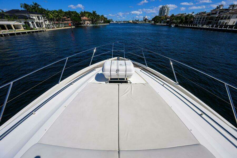 TIGHT SQUEEZE 64ft Princess Yacht For Sale