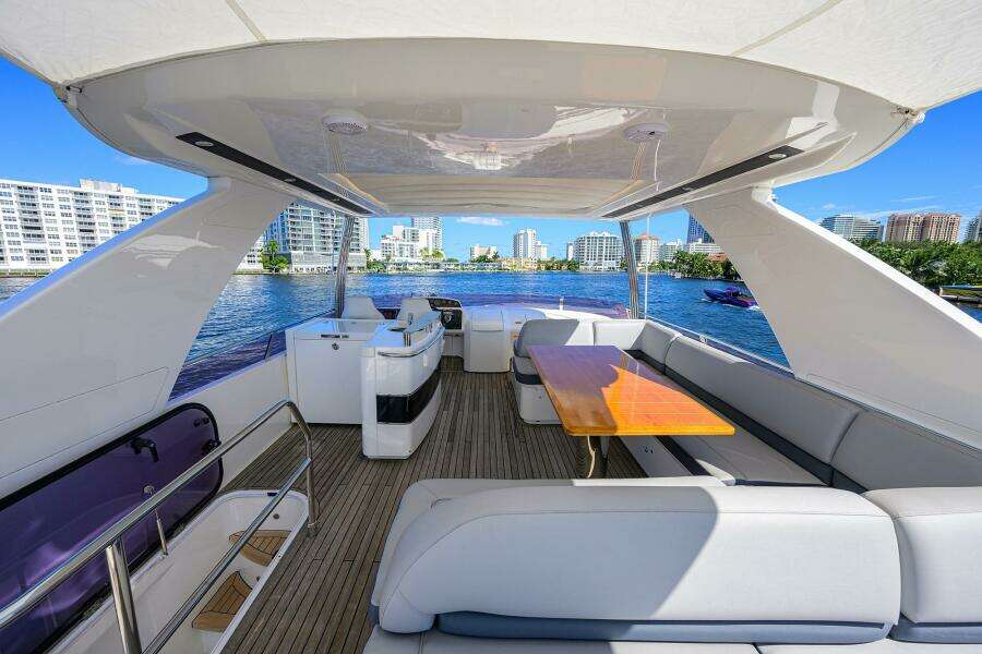 TIGHT SQUEEZE 64ft Princess Yacht For Sale