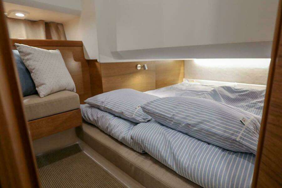 41ft Nimbus Yacht For Sale