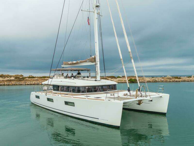 Sunset O 62ft Lagoon Yacht For Sale