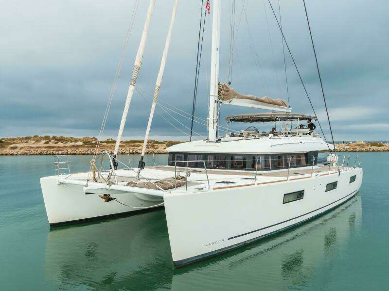 Sunset O 62ft Lagoon Yacht For Sale