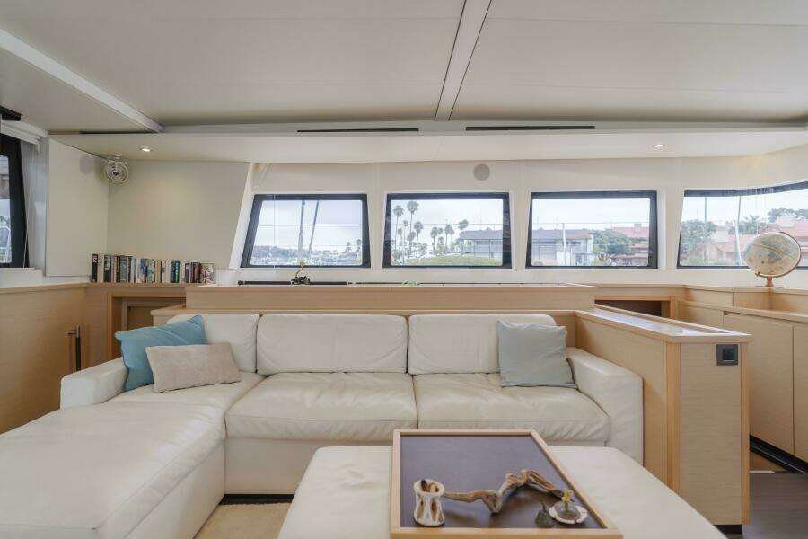 Sunset O 62ft Lagoon Yacht For Sale