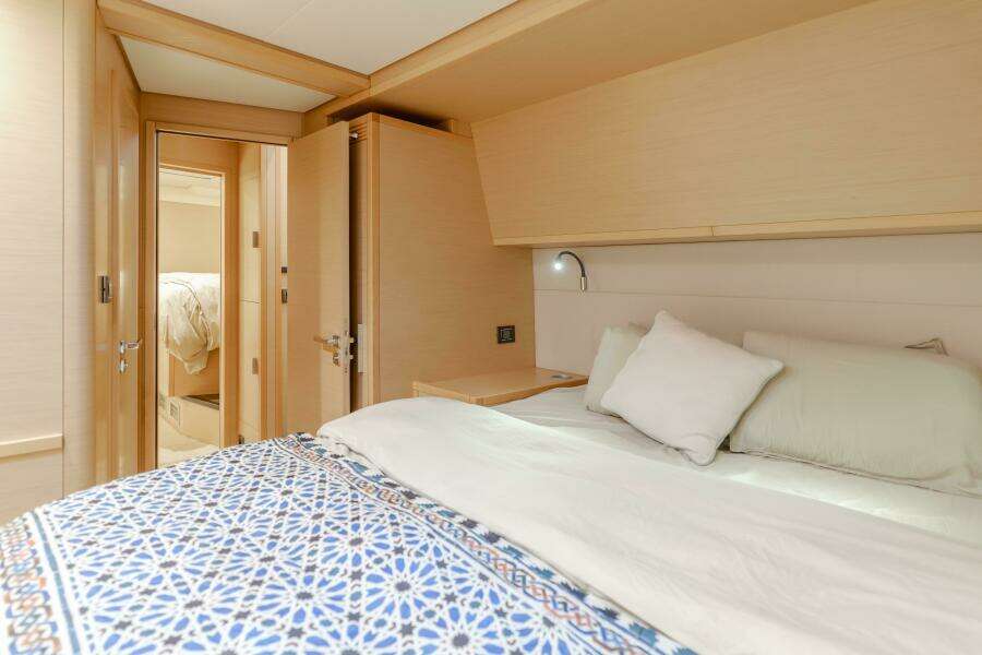 Sunset O 62ft Lagoon Yacht For Sale