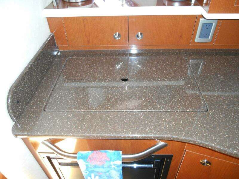 Legasea 33ft Sea Ray Yacht For Sale