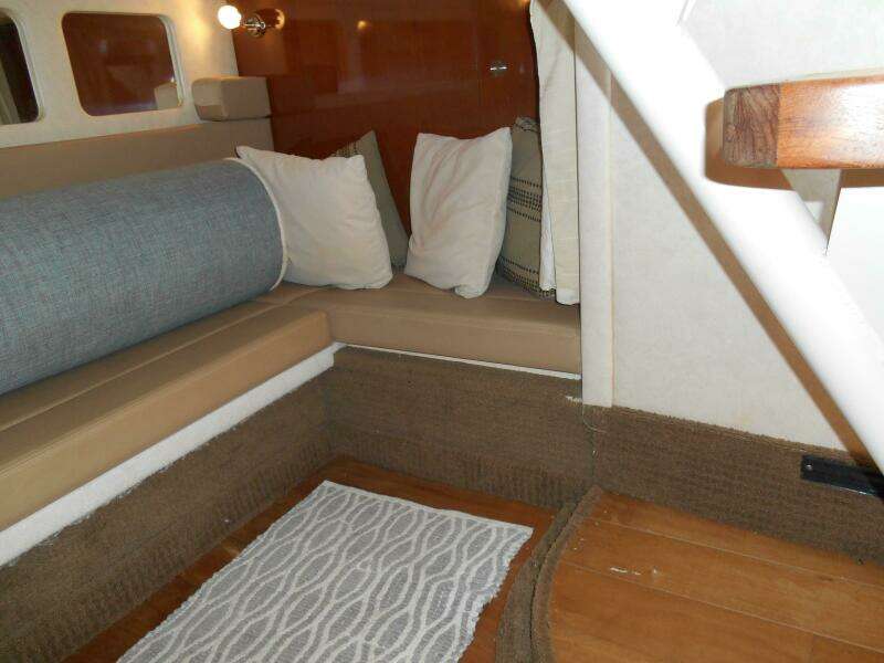 Legasea 33ft Sea Ray Yacht For Sale