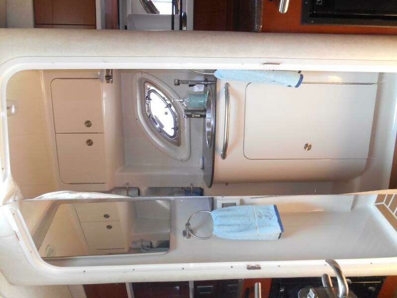 Legasea 33ft Sea Ray Yacht For Sale