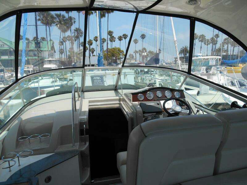 Legasea 33ft Sea Ray Yacht For Sale