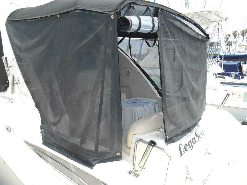 Legasea 33ft Sea Ray Yacht For Sale