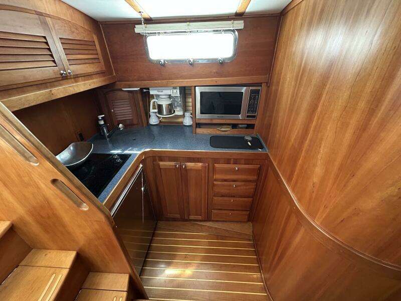 38ft Sabre Yacht For Sale