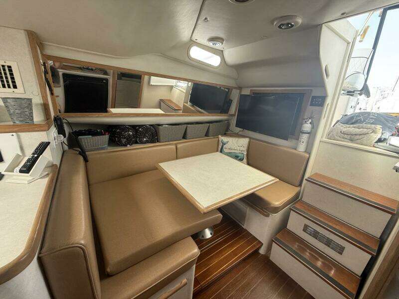 Sully II 33ft Blackfin Yacht For Sale