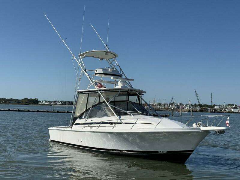 Sully II 33ft Blackfin Yacht For Sale