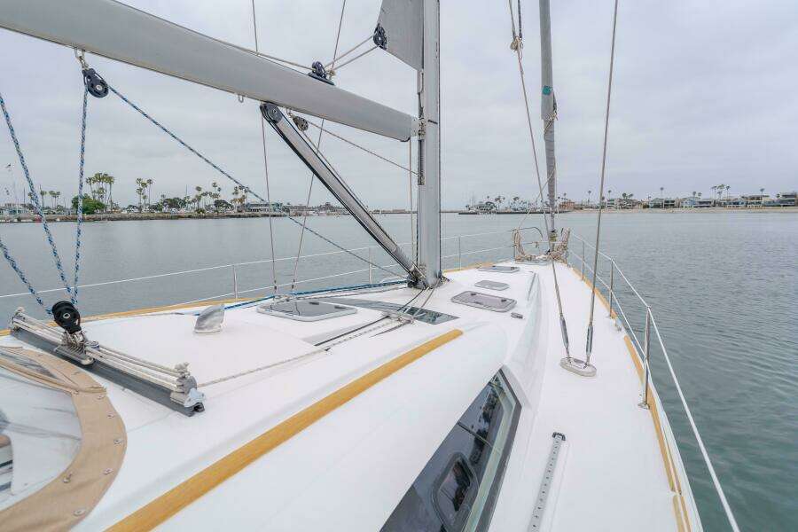 Skyfall 49ft Beneteau Yacht For Sale