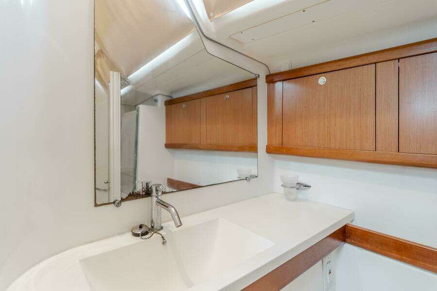 Skyfall 49ft Beneteau Yacht For Sale