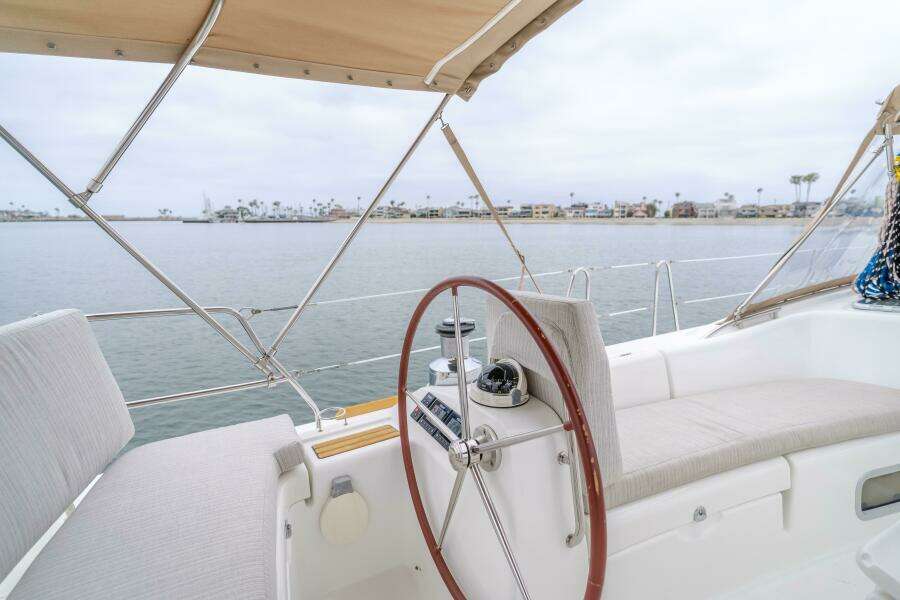 Skyfall 49ft Beneteau Yacht For Sale