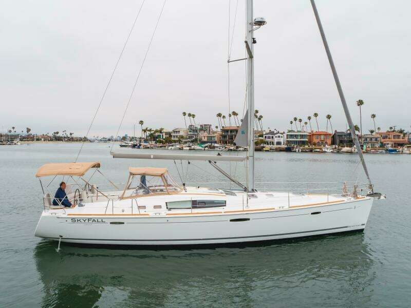 Skyfall 49ft Beneteau Yacht For Sale