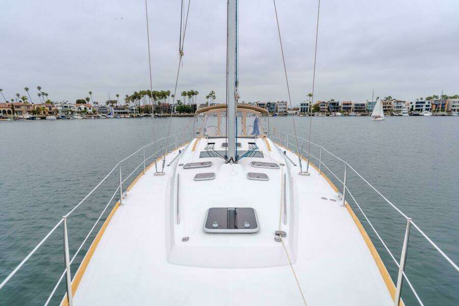 Skyfall 49ft Beneteau Yacht For Sale