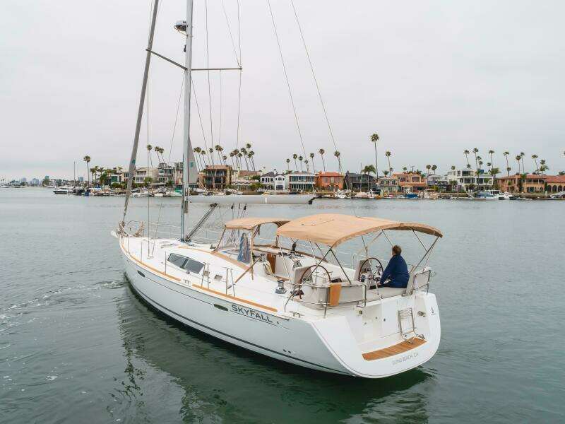 Skyfall 49ft Beneteau Yacht For Sale