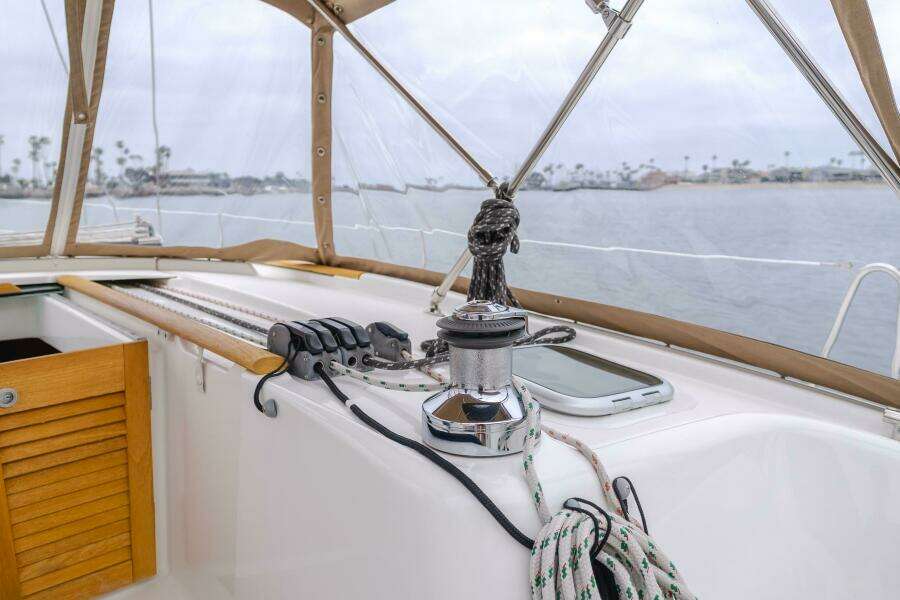 Skyfall 49ft Beneteau Yacht For Sale