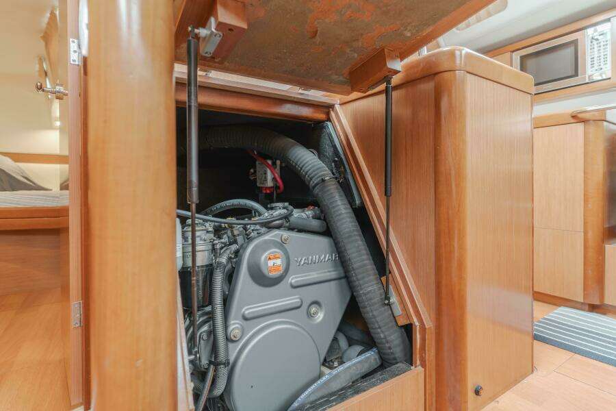 Skyfall 49ft Beneteau Yacht For Sale
