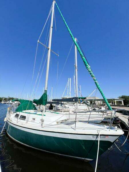 TIGER LILY 34ft CAL Yacht For Sale